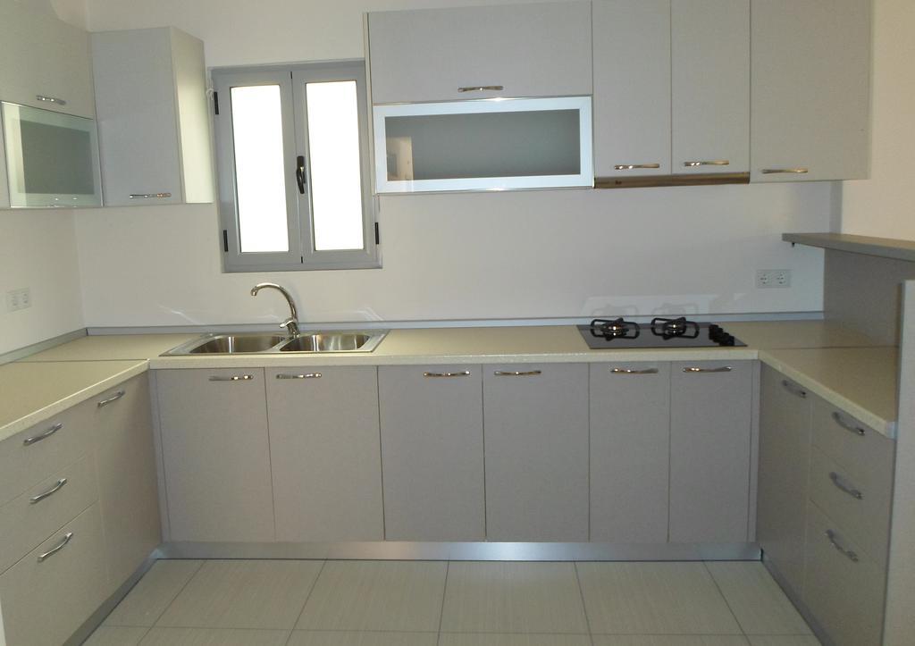 Riviera 3* Himare